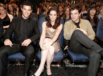 Taylor Lautner, Kristen Stewart, Robert Pattinson Taylor Lautner, Kristen Stewart, Robert Pattinson